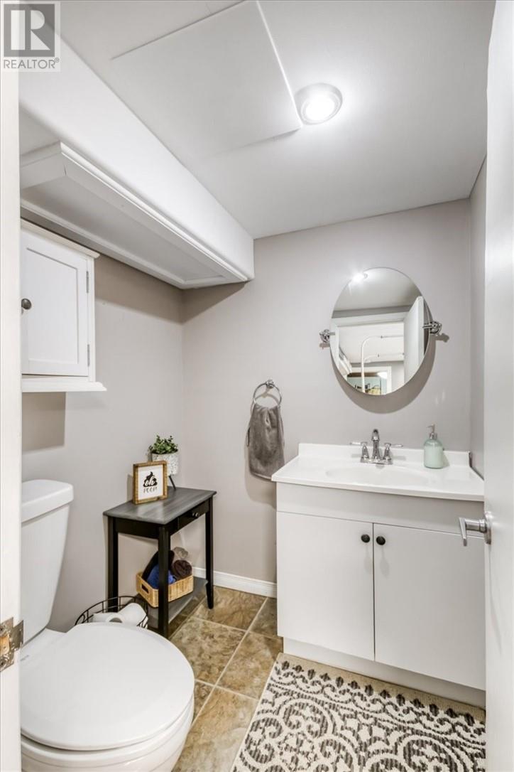 405 Albinson, Greater Sudbury, Ontario  P3C 3W6 - Photo 27 - 2128374