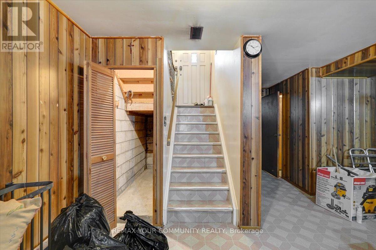 60 Regent Street, Toronto, Ontario  M6N 3N9 - Photo 27 - W13415930