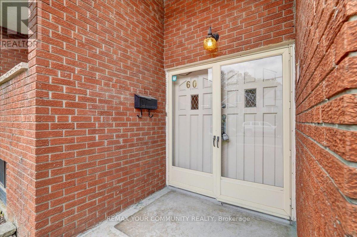 60 Regent Street, Toronto, Ontario  M6N 3N9 - Photo 3 - W13415930