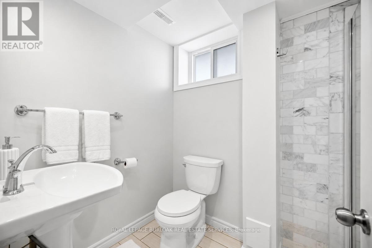 39 Culham Street, Oakville, Ontario  L6H 1G3 - Photo 36 - W13415998