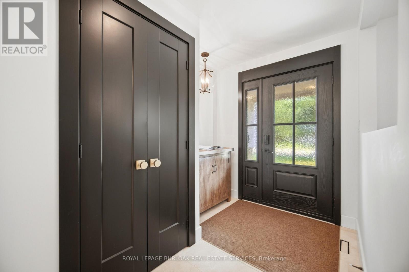 39 Culham Street, Oakville, Ontario  L6H 1G3 - Photo 7 - W13415998