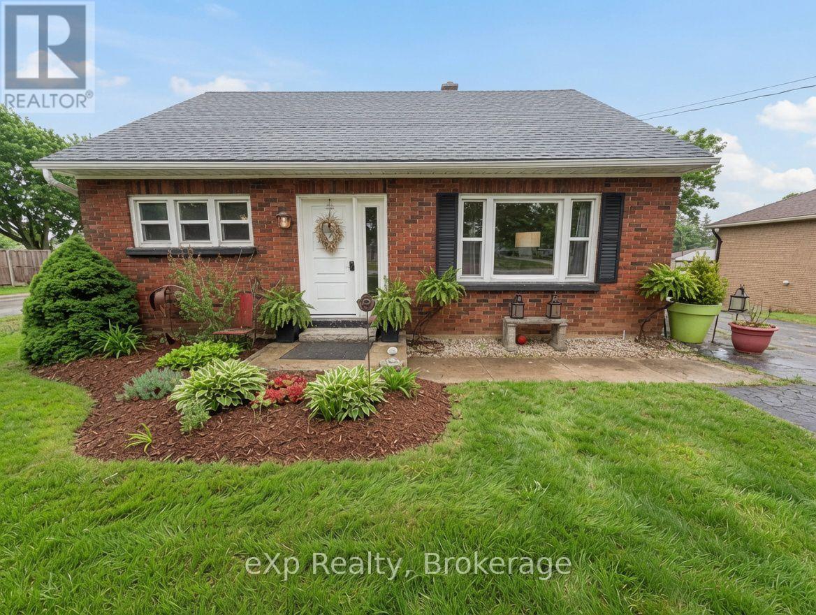 1043 9 HIGHWAY, South Bruce, Ontario