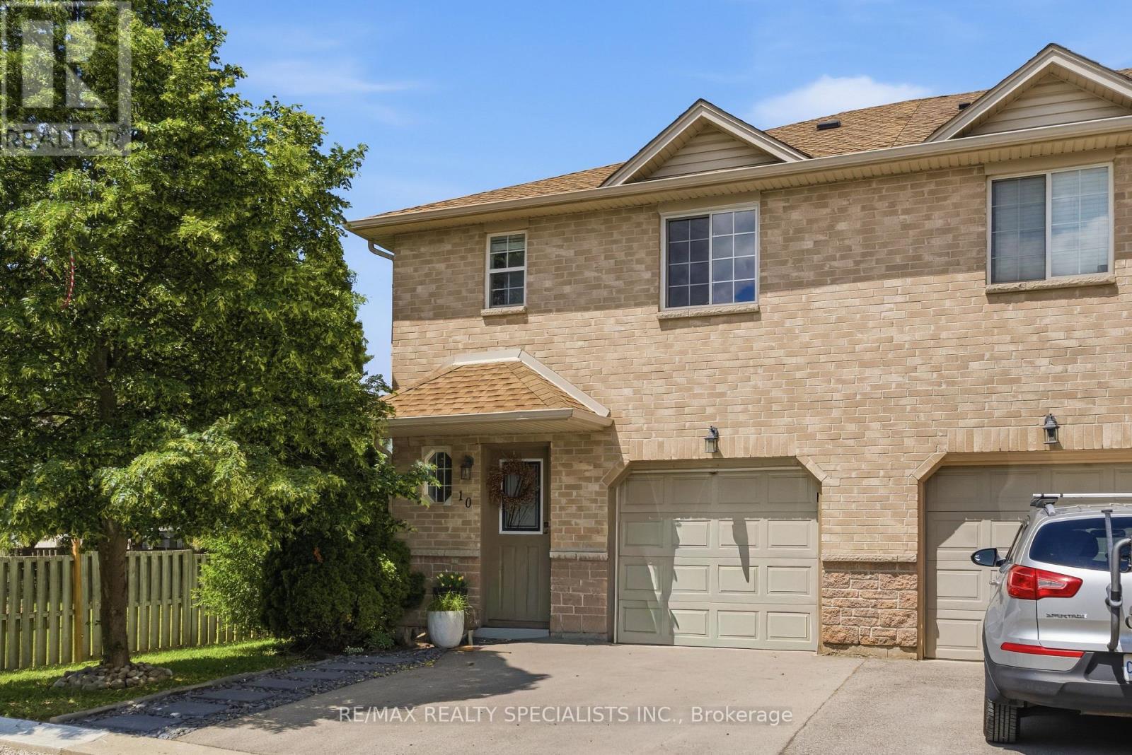 10 - 39 Pinewoods Drive, Hamilton, Ontario L8J 3Z4 - Photo 2 - X13416030