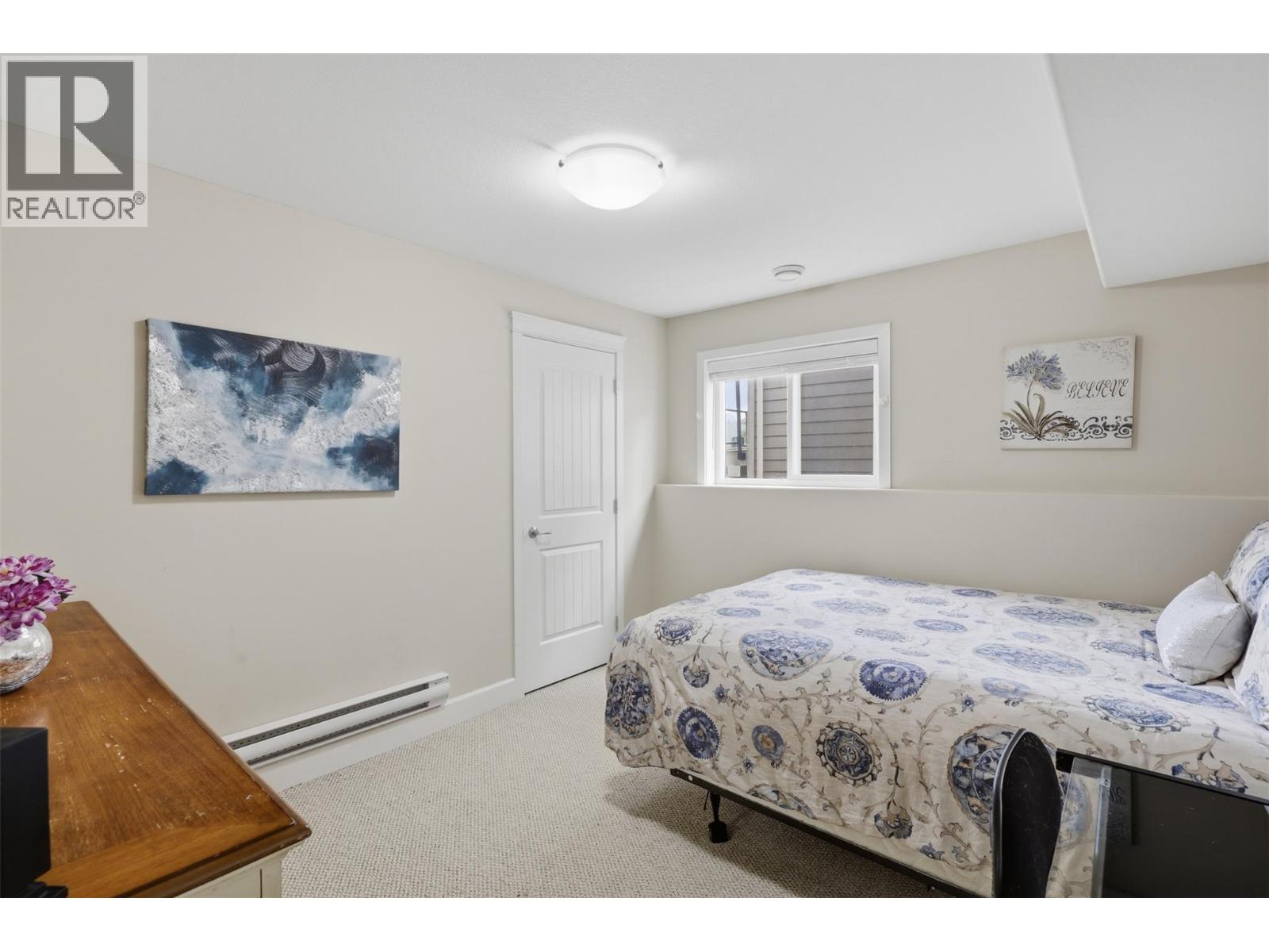 Listing image 65