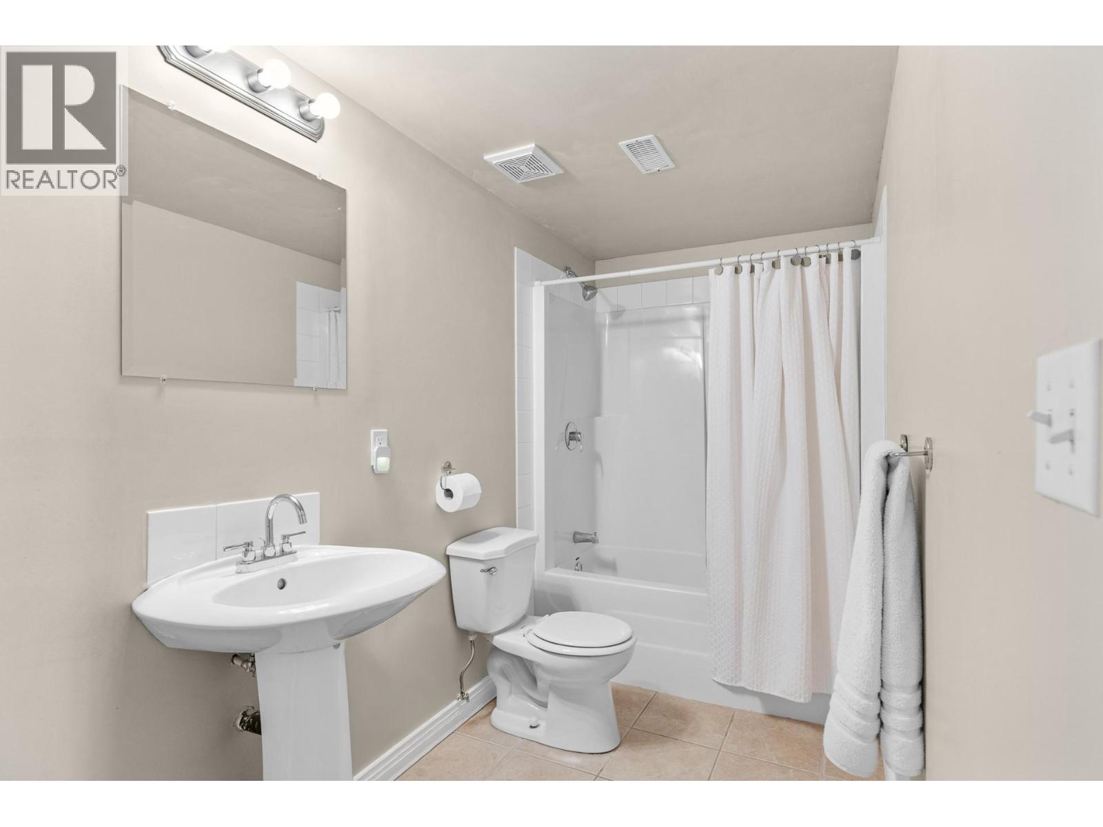 2042 Moonbeam Close West Kelowna Photo 63