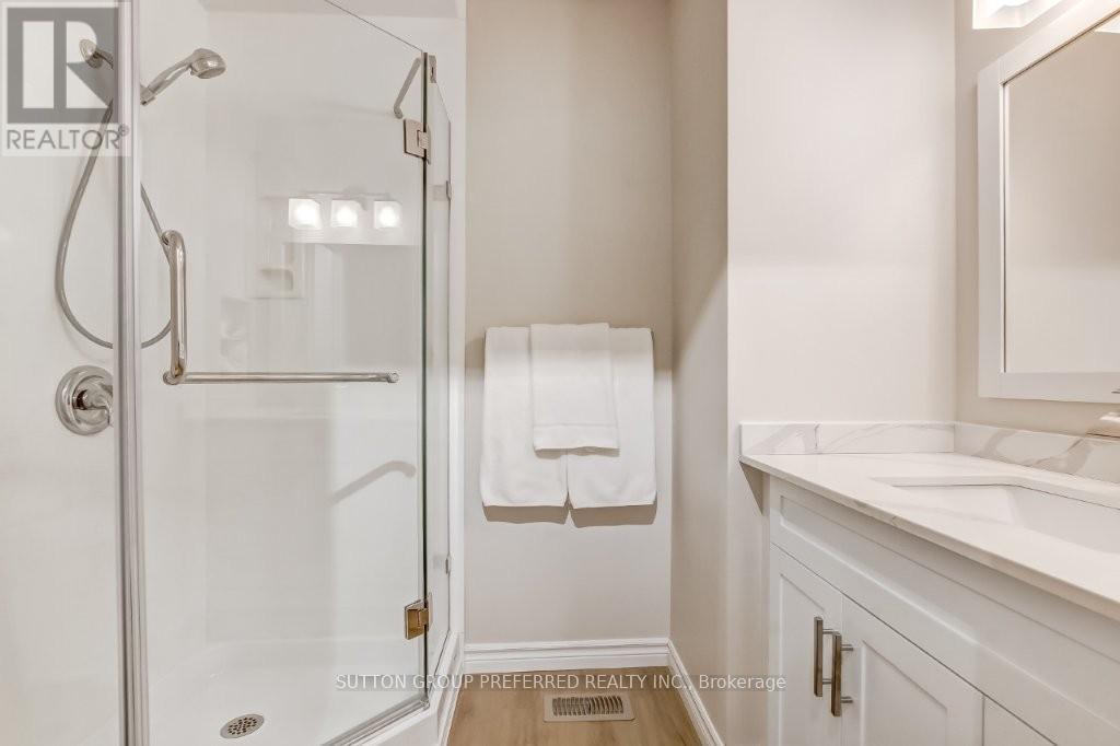 26 Berkshire Court, London South, Ontario  N6J 3N7 - Photo 19 - X13416176
