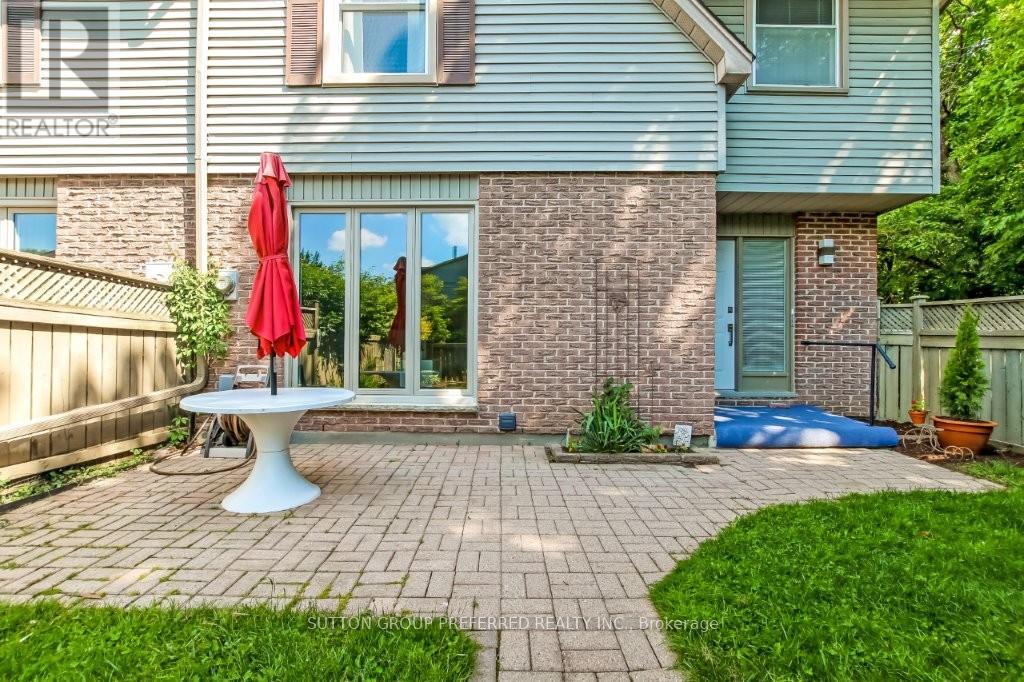 26 Berkshire Court, London South, Ontario  N6J 3N7 - Photo 30 - X13416176