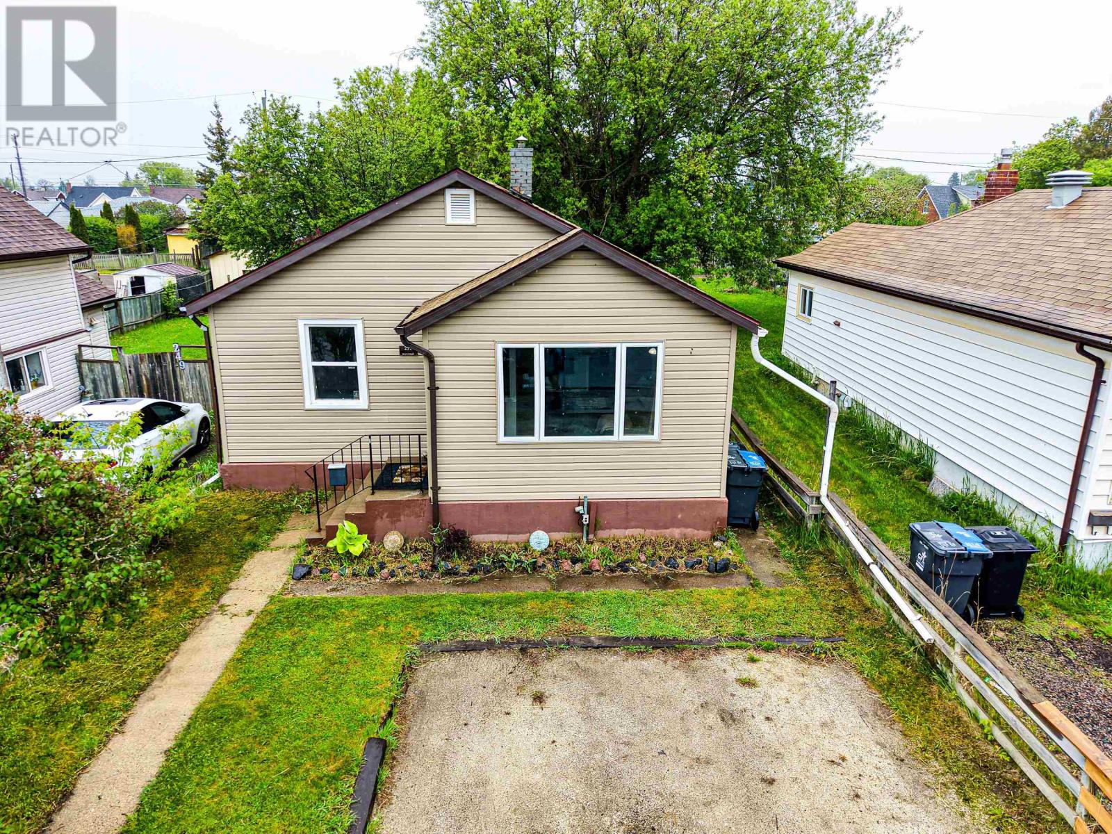 251 Brock St E, Thunder Bay, Ontario  P7E 4H3 - Photo 28 - TB2601405