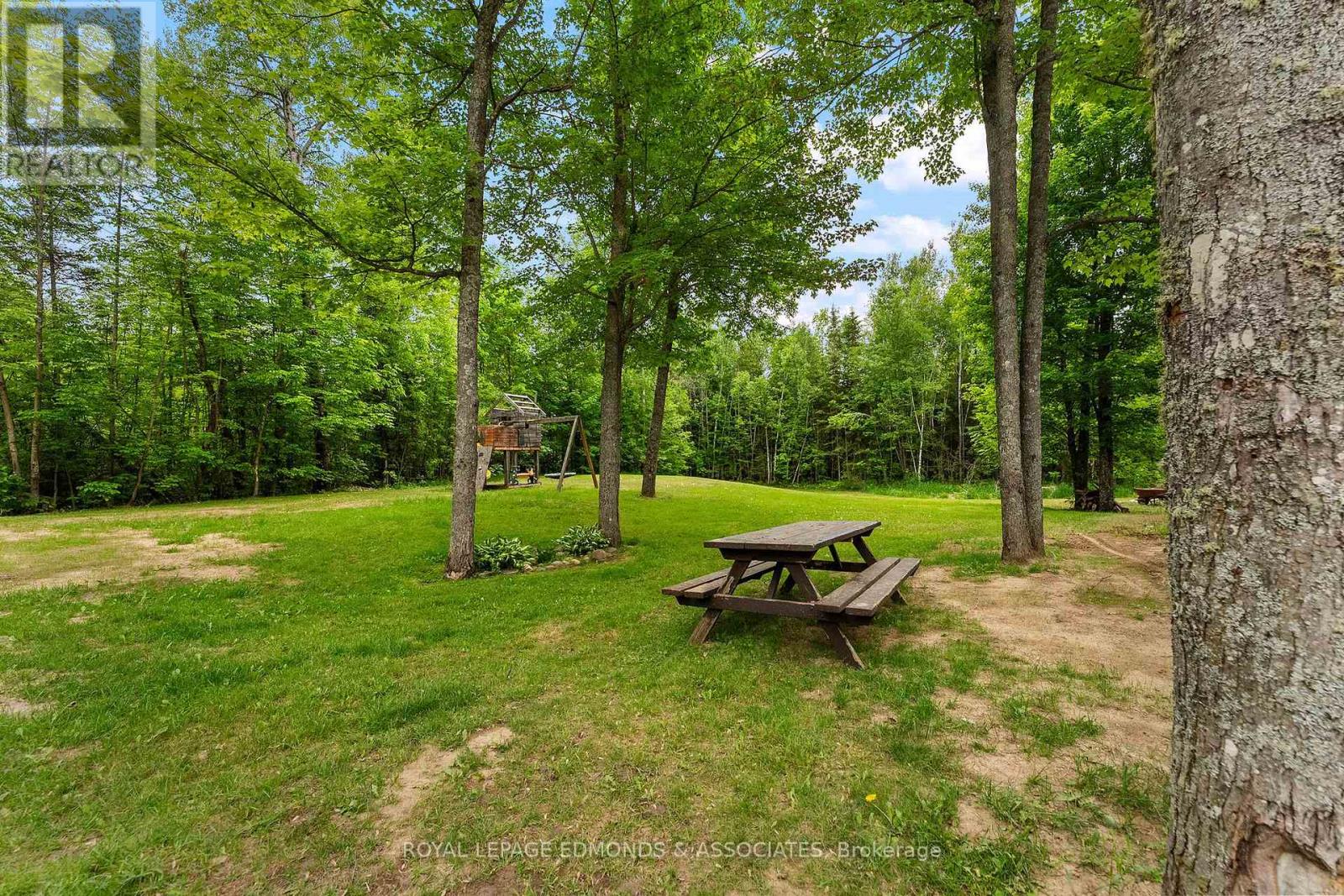 1583 Zion Line, Whitewater Region, Ontario K0J 1C0 - Photo 40 - X13416080