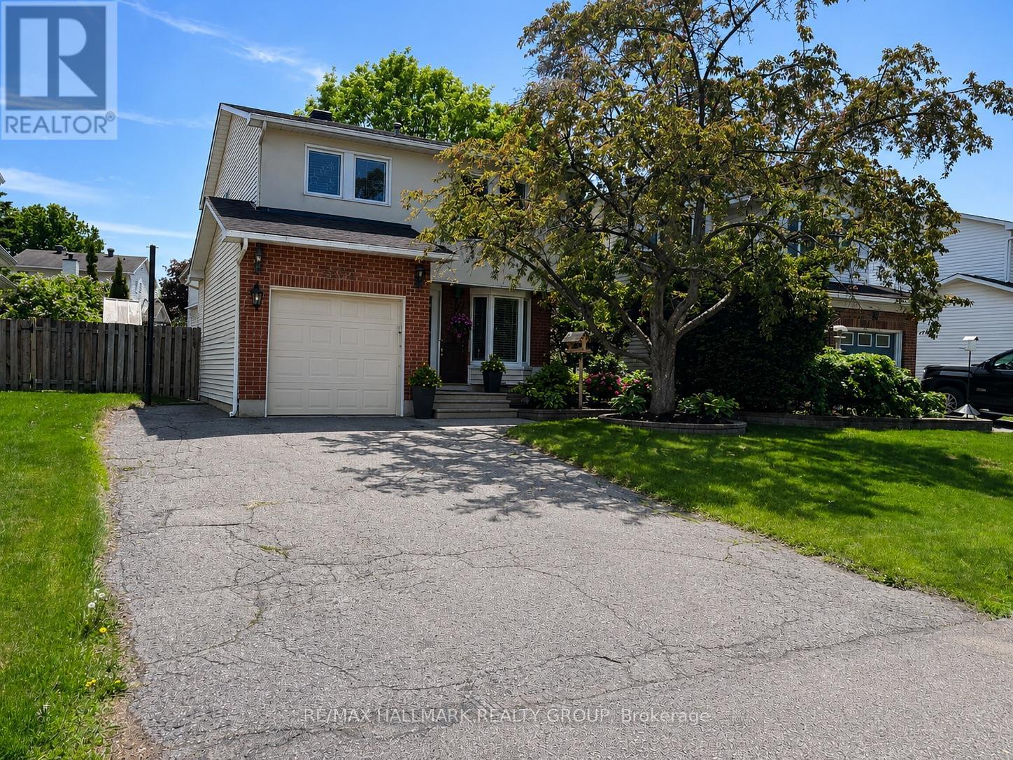 6352 LONG BOW GATE, Ottawa, Ontario
