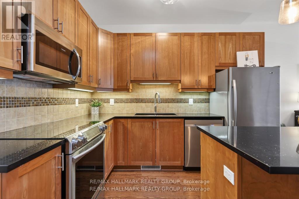 236 Bulrush Crescent, Ottawa, Ontario K1T 0E6 - Photo 7 - X13416100