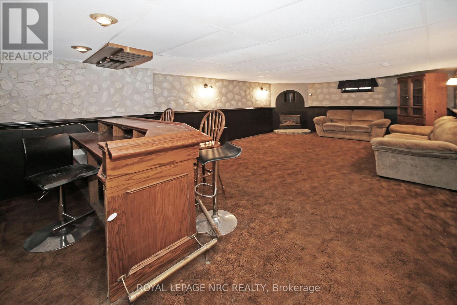 8025 Thorton Street, Niagara Falls, Ontario  L2H 2C2 - Photo 40 - X13416048