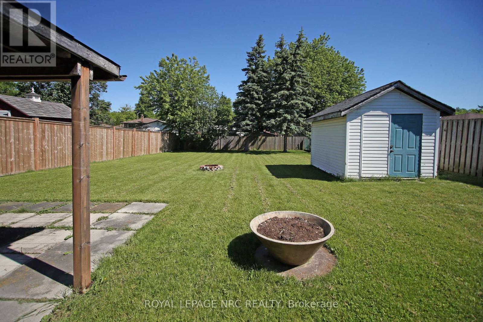 8025 Thorton Street, Niagara Falls, Ontario  L2H 2C2 - Photo 6 - X13416048