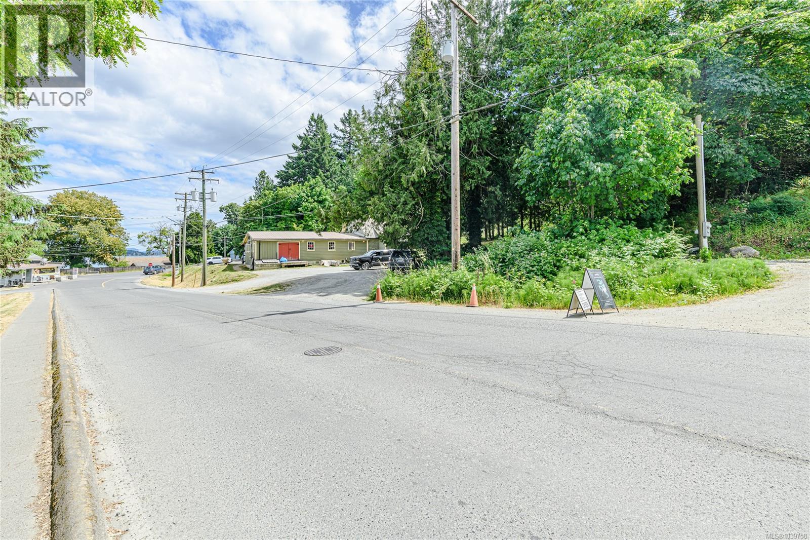 2 Drake Rd, Salt Spring, British Columbia  V8K 2K8 - Photo 12 - 1039758