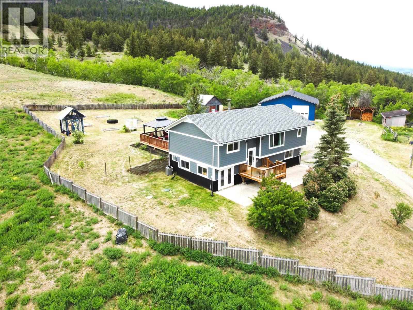 7350 CHILCOTIN 20 HIGHWAY