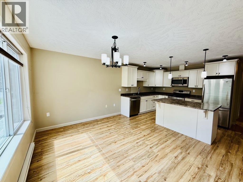 2 3664 Third Avenue, Smithers, British Columbia  V0J 2N0 - Photo 10 - R3133134