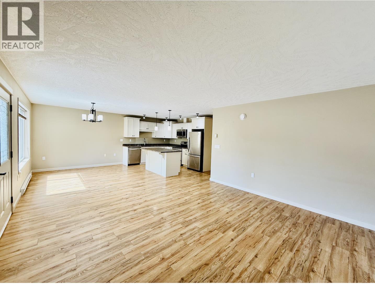 2 3664 Third Avenue, Smithers, British Columbia  V0J 2N0 - Photo 11 - R3133134