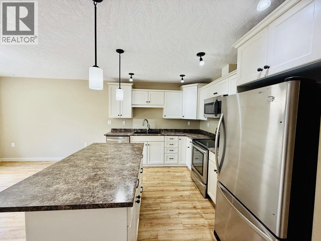 2 3664 Third Avenue, Smithers, British Columbia  V0J 2N0 - Photo 7 - R3133134