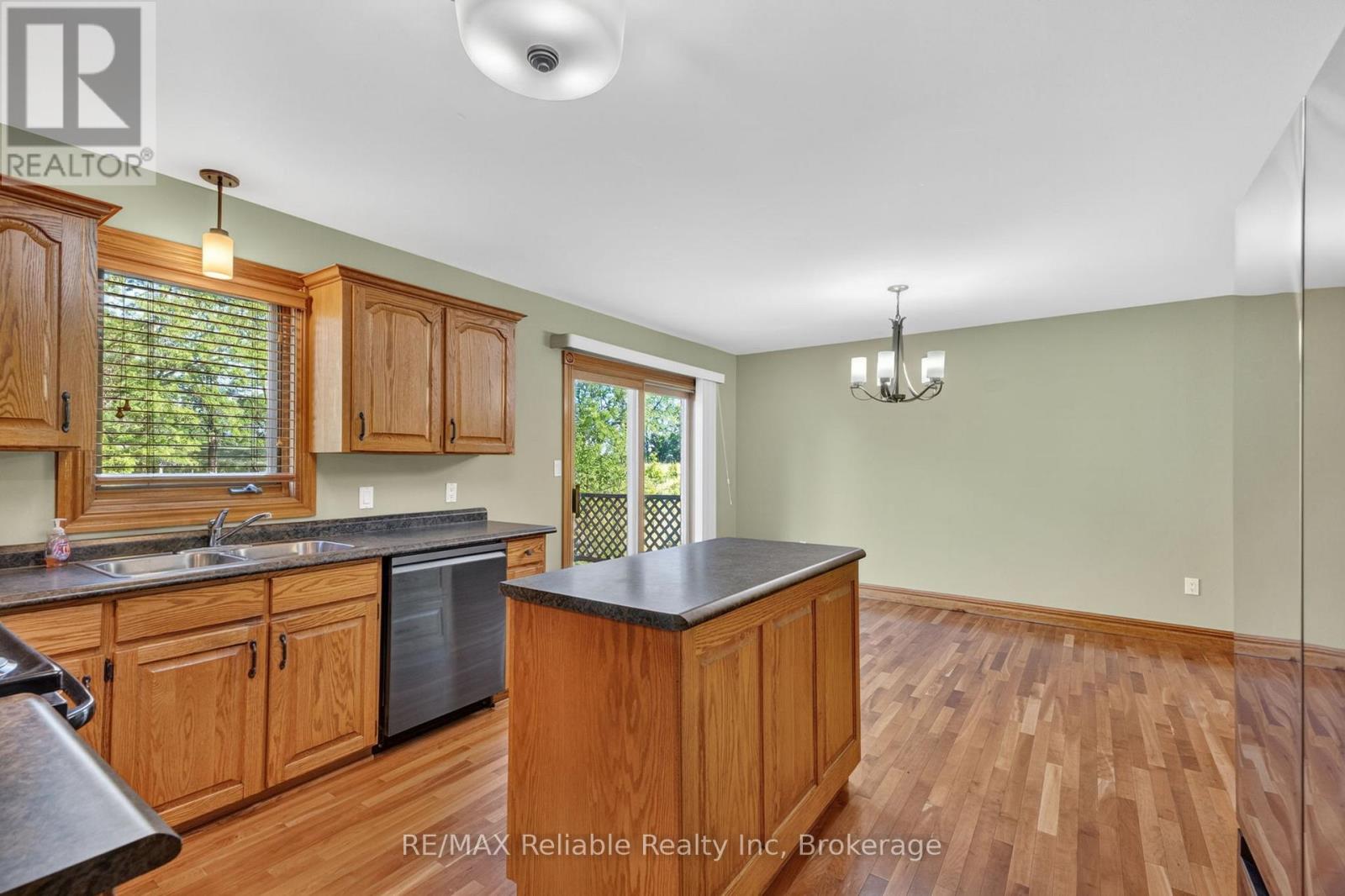 76 William Street, Huron East, Ontario N0K 1G0 - Photo 14 - X13416150