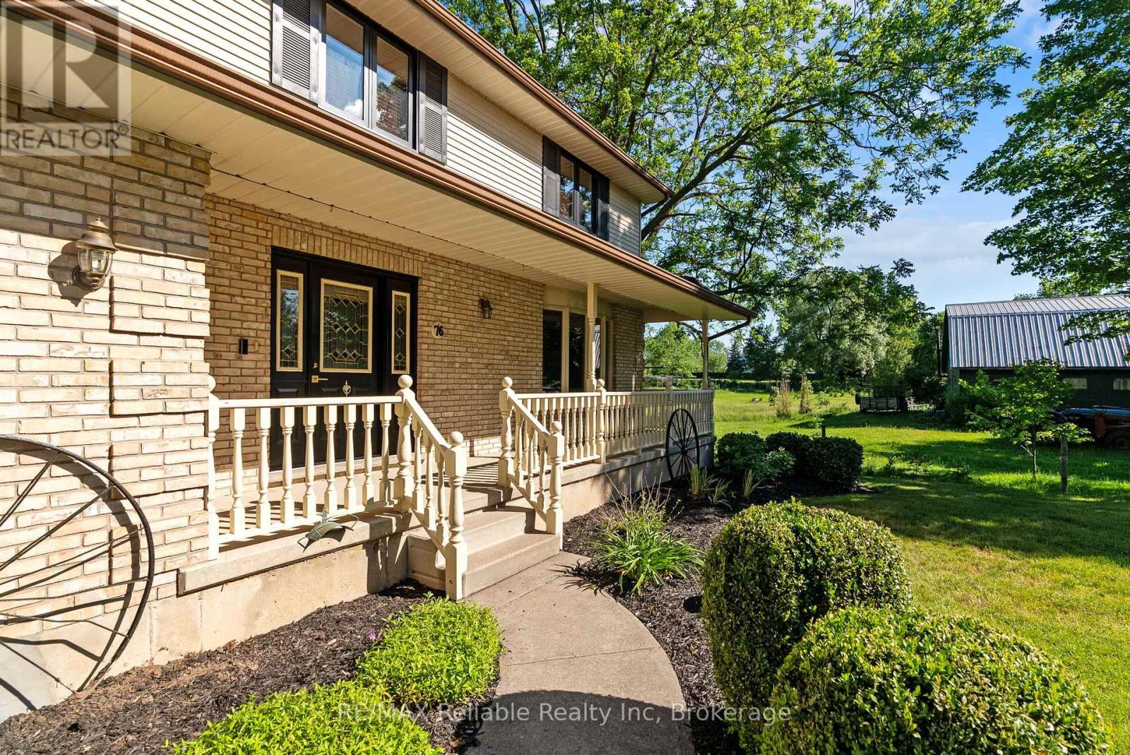 76 William Street, Huron East, Ontario N0K 1G0 - Photo 2 - X13416150