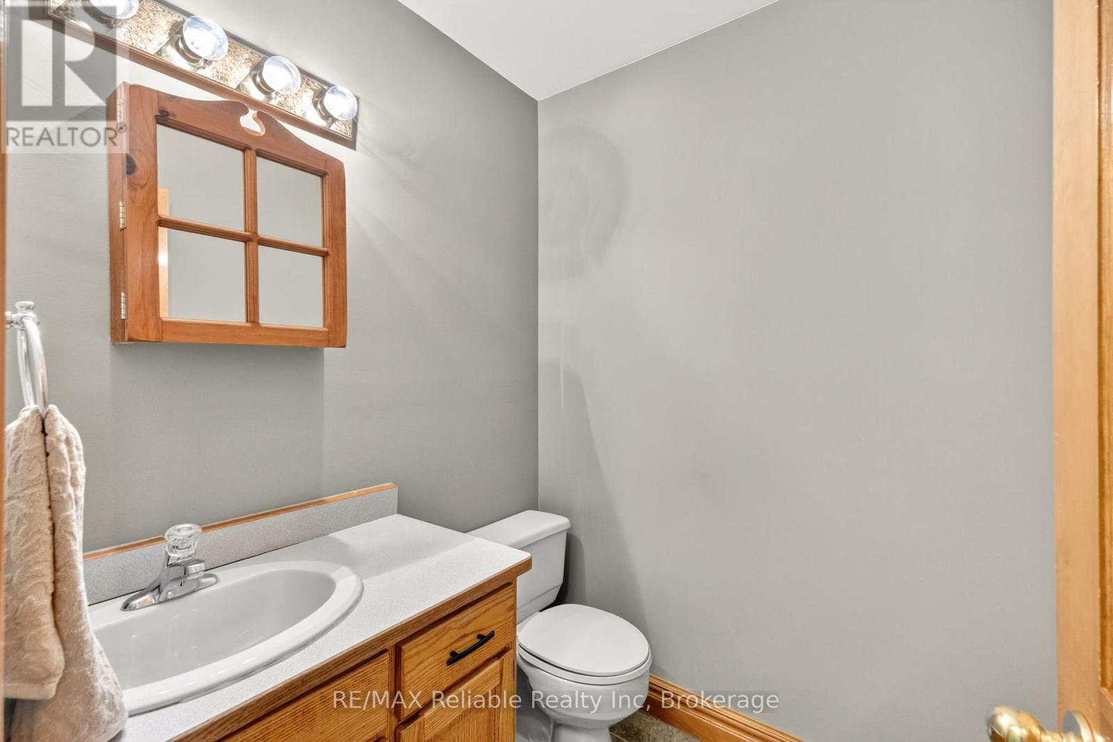 76 William Street, Huron East, Ontario N0K 1G0 - Photo 5 - X13416150