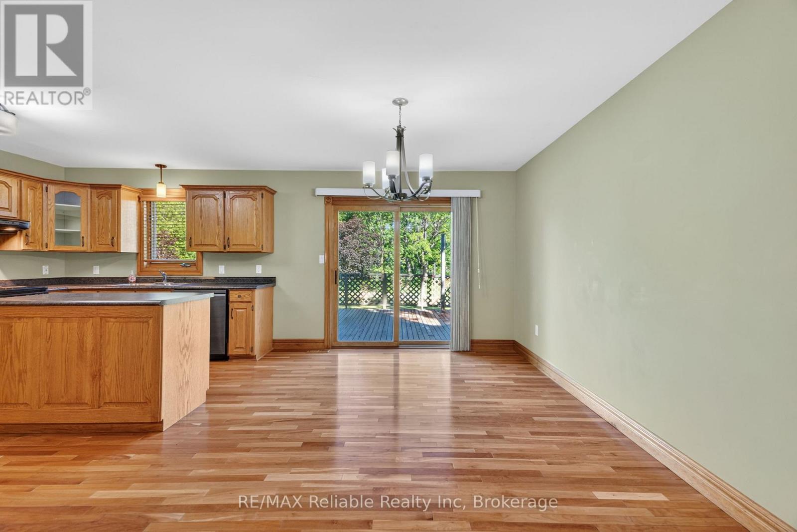 76 William Street, Huron East, Ontario N0K 1G0 - Photo 9 - X13416150