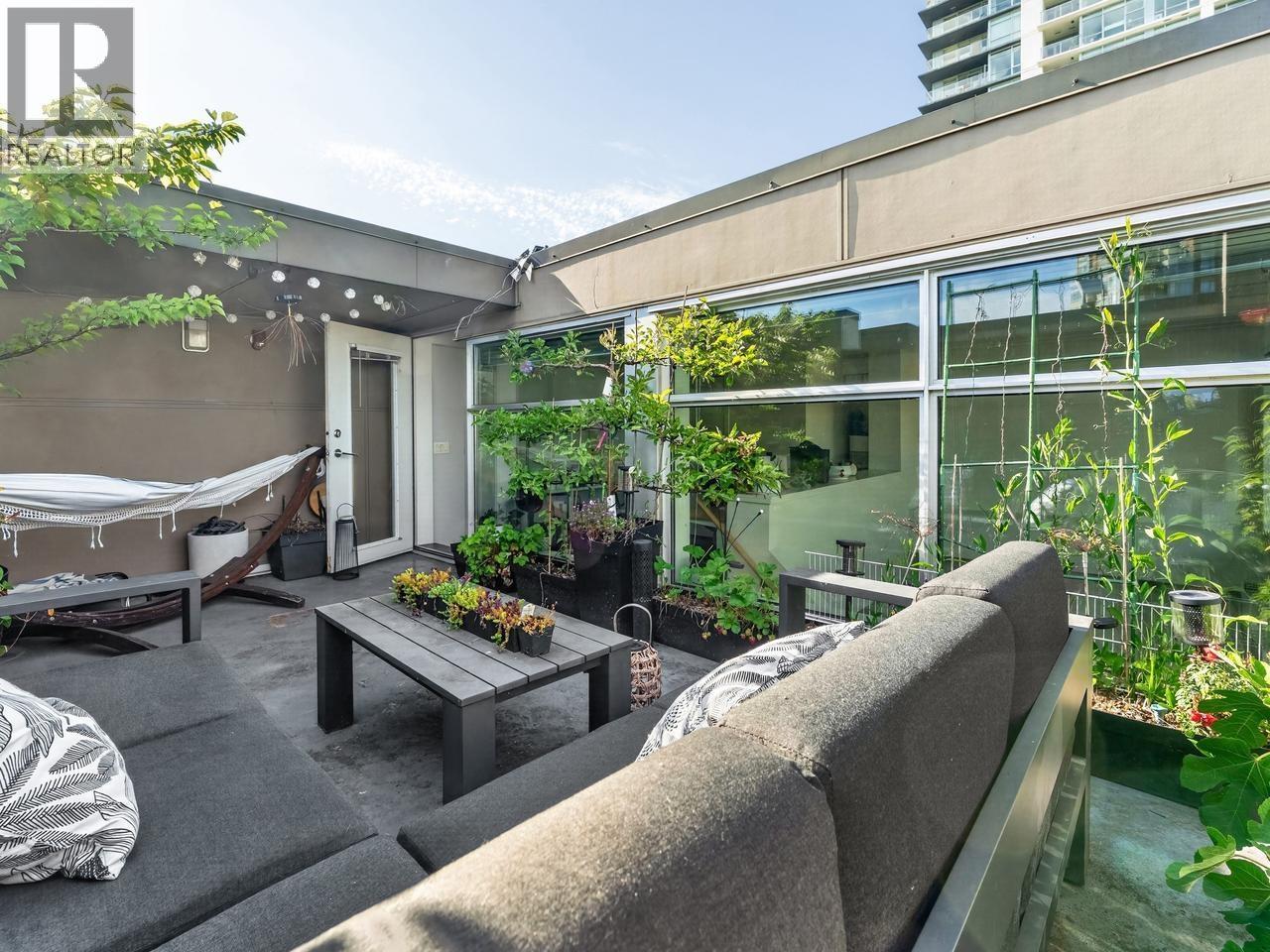 Ph1 1288 Chesterfield Avenue, North Vancouver, British Columbia  V7M 0B1 - Photo 24 - R3130867