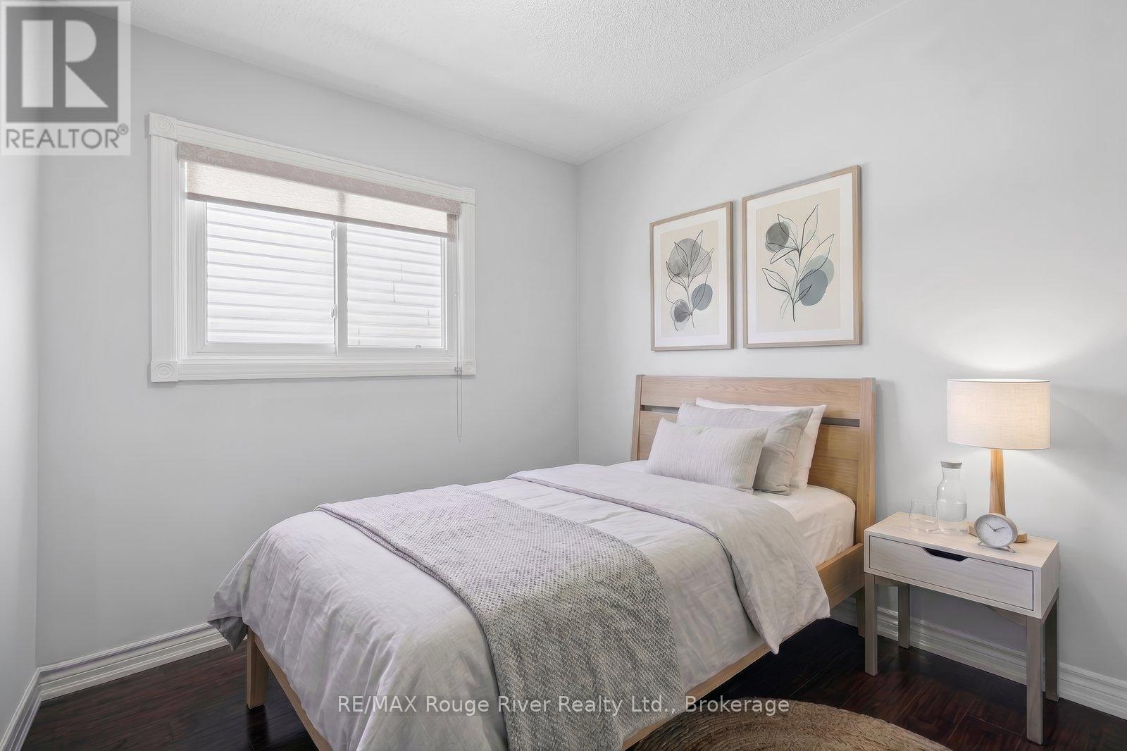 8 Rosemarie Crescent, Whitby, Ontario  L1M 1G6 - Photo 19 - E13206776