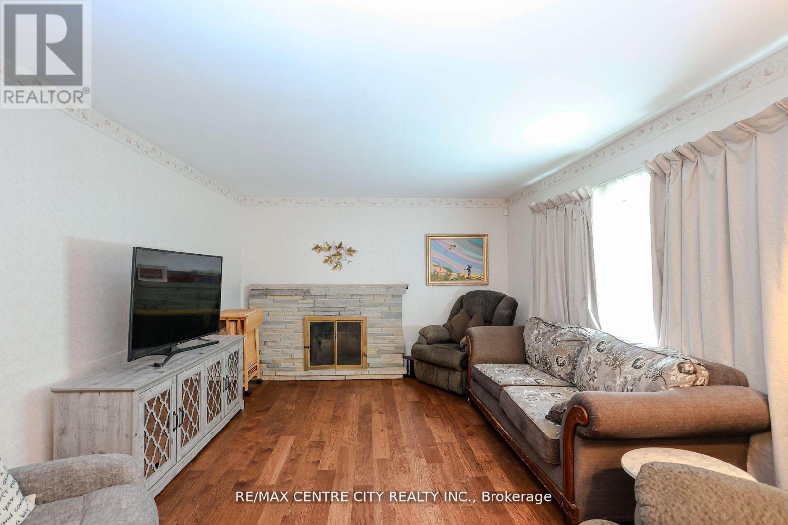 1948 Royal Crescent, London East, Ontario  N5V 1N7 - Photo 4 - X13226218