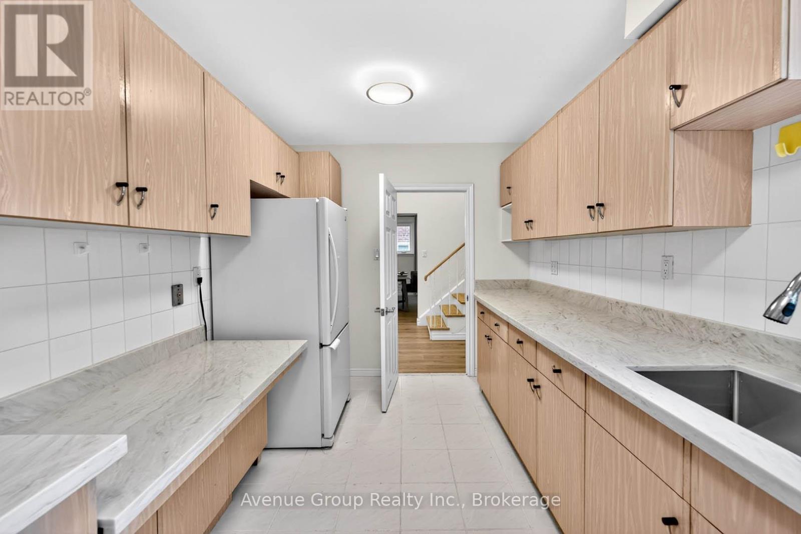 46 Dunsdale Square, Toronto, Ontario  M1S 2L8 - Photo 14 - E13416186
