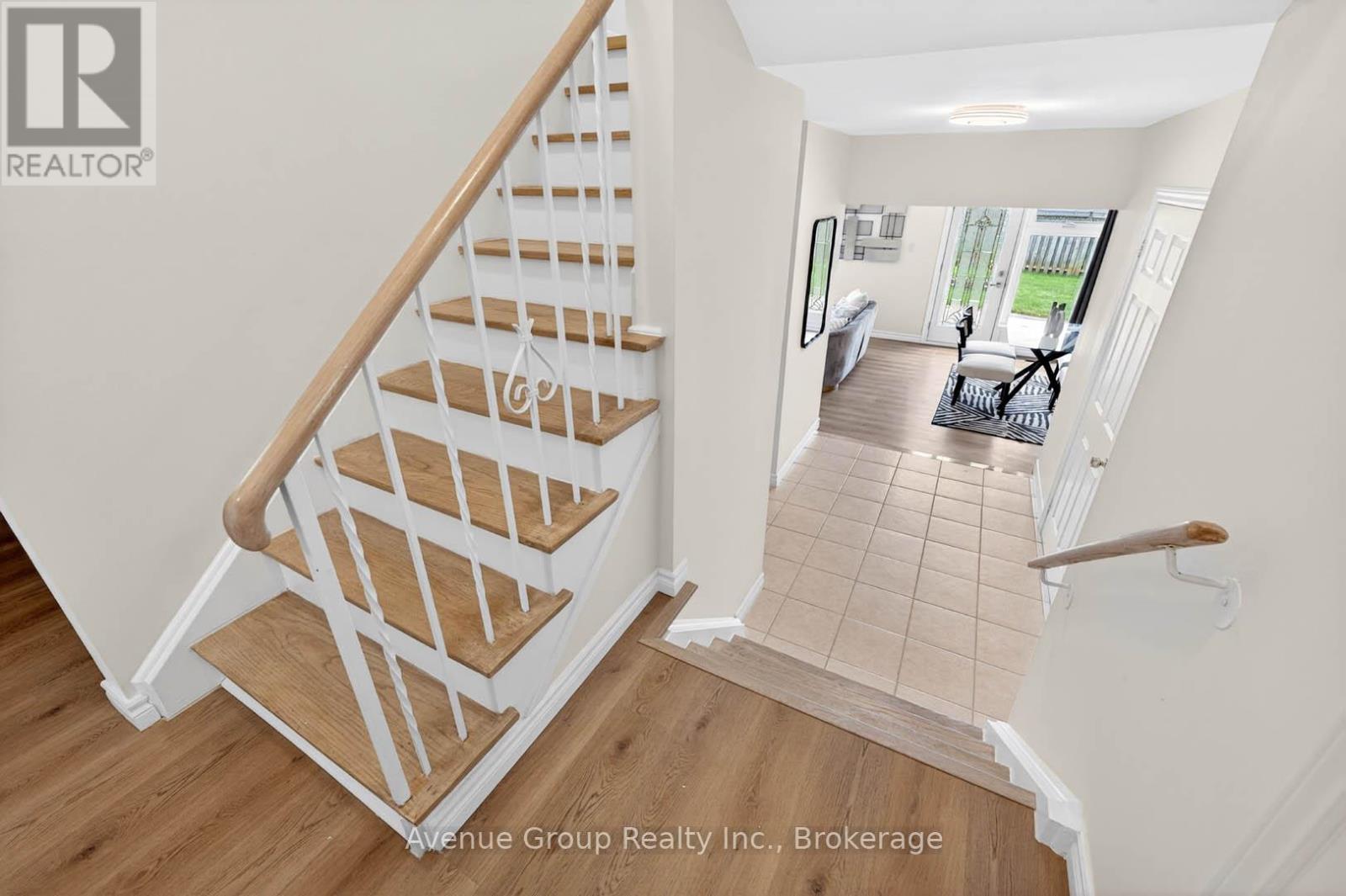 46 Dunsdale Square, Toronto, Ontario  M1S 2L8 - Photo 15 - E13416186