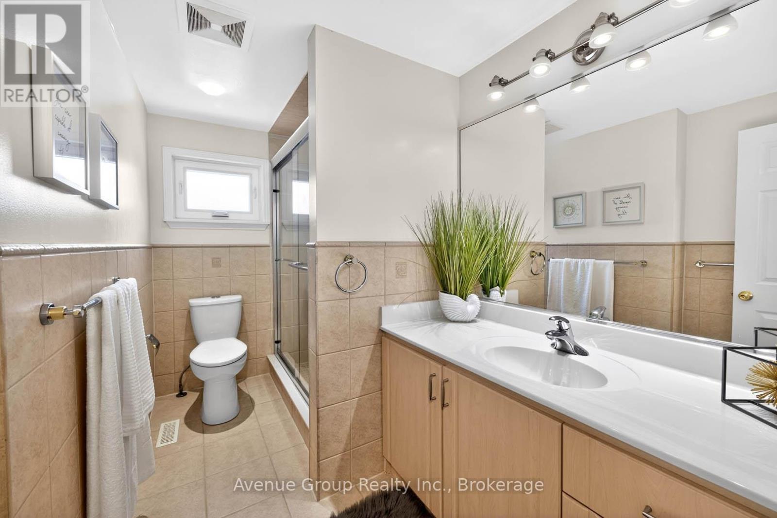 46 Dunsdale Square, Toronto, Ontario  M1S 2L8 - Photo 30 - E13416186