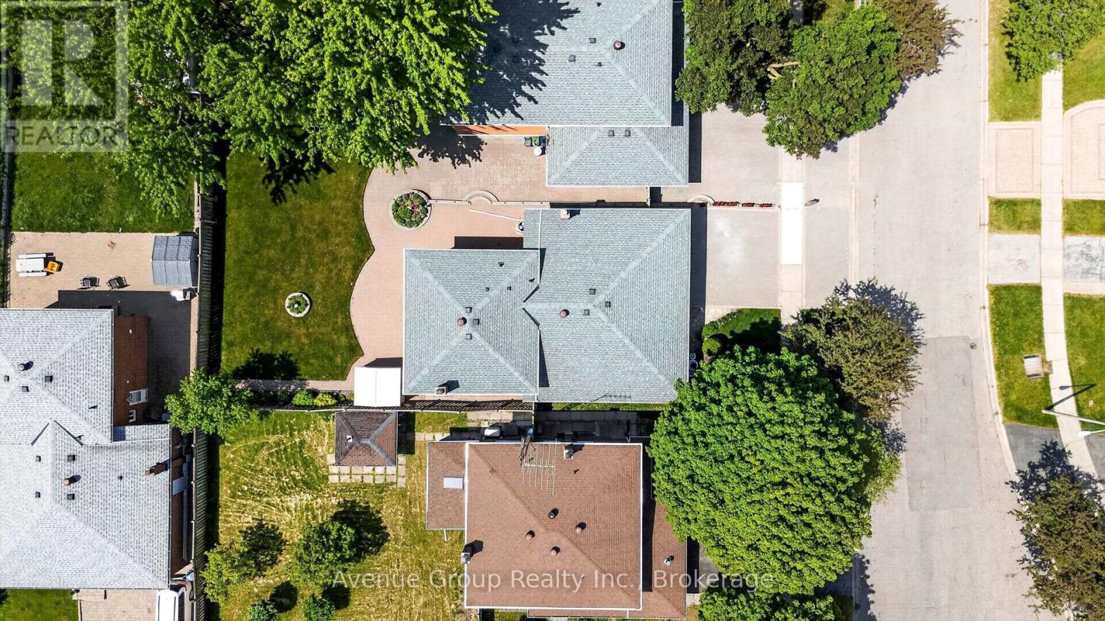 46 Dunsdale Square, Toronto, Ontario  M1S 2L8 - Photo 43 - E13416186