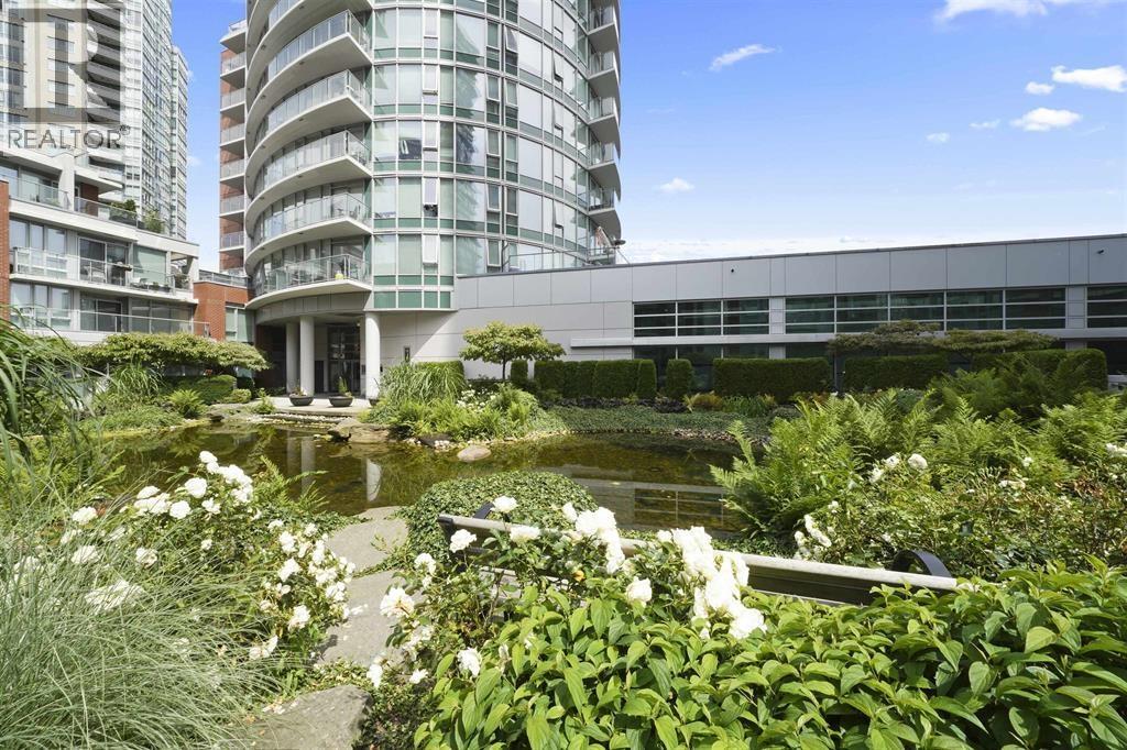 2208 688 Abbott Street, Vancouver, British Columbia  V6B 0B9 - Photo 3 - R3133341
