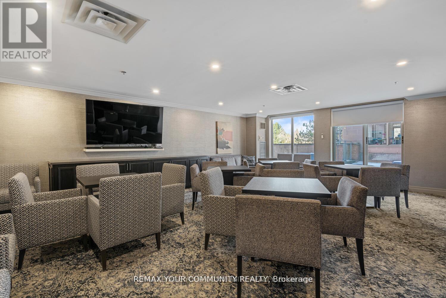 305 - 14924 Yonge Street, Aurora, Ontario  L4G 6H7 - Photo 17 - N13416068