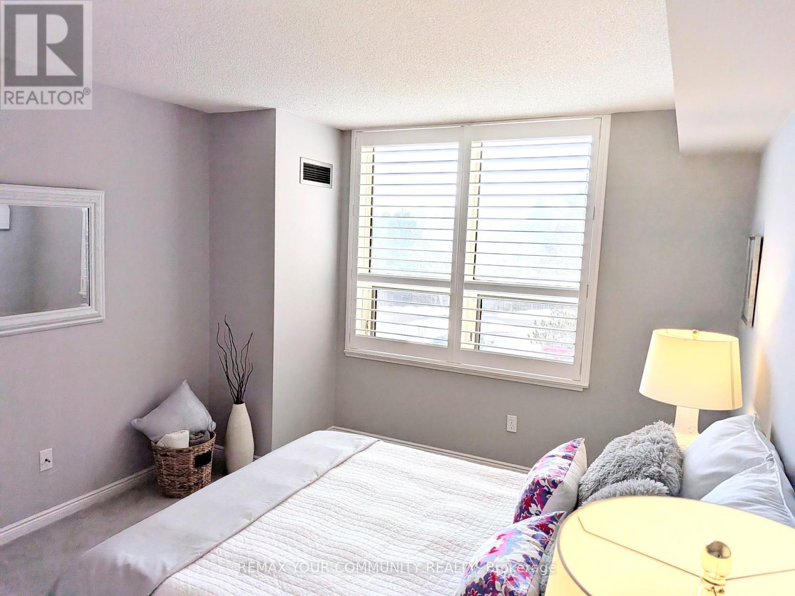 305 - 14924 Yonge Street, Aurora, Ontario  L4G 6H7 - Photo 8 - N13416068