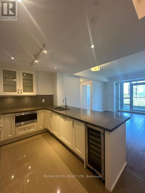 616 - 9 Stollery Pond Crescent, Markham, Ontario  L6C 0Y1 - Photo 9 - N13411302