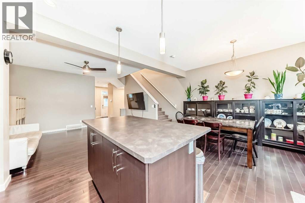 109 New Brighton Park Se, Calgary, Alberta  T2Z 1B2 - Photo 13 - A2318944