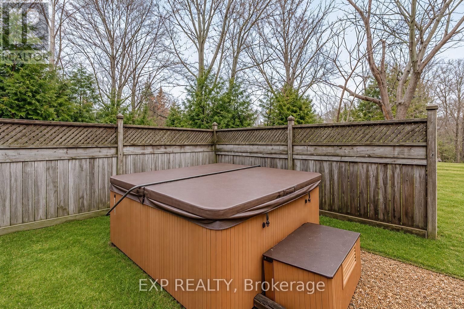 1259 Twin Oaks Dell Drive, Mississauga (Lorne Park), Ontario  L5H 3J7 - Photo 18 - W13416056