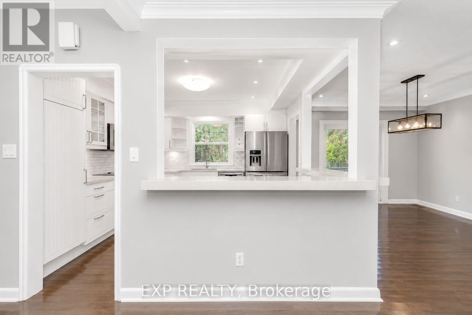 1259 Twin Oaks Dell Drive, Mississauga (Lorne Park), Ontario  L5H 3J7 - Photo 8 - W13416056