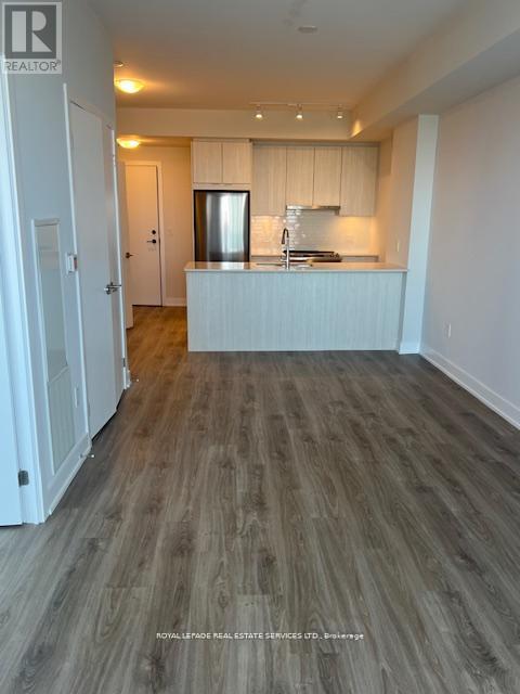 4710 - 430 Square One Drive, Mississauga, Ontario  L5B 3Y1 - Photo 6 - W13416058
