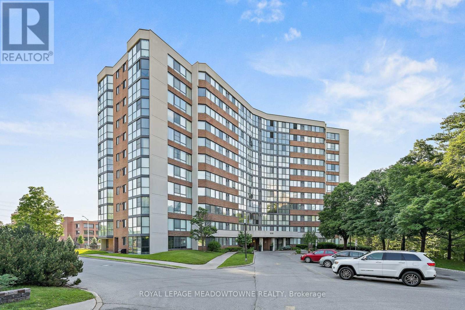 506 - 1230 Marlborough Court, Oakville (Cp College Park), Ontario  L6H 3K6 - Photo 2 - W13416104