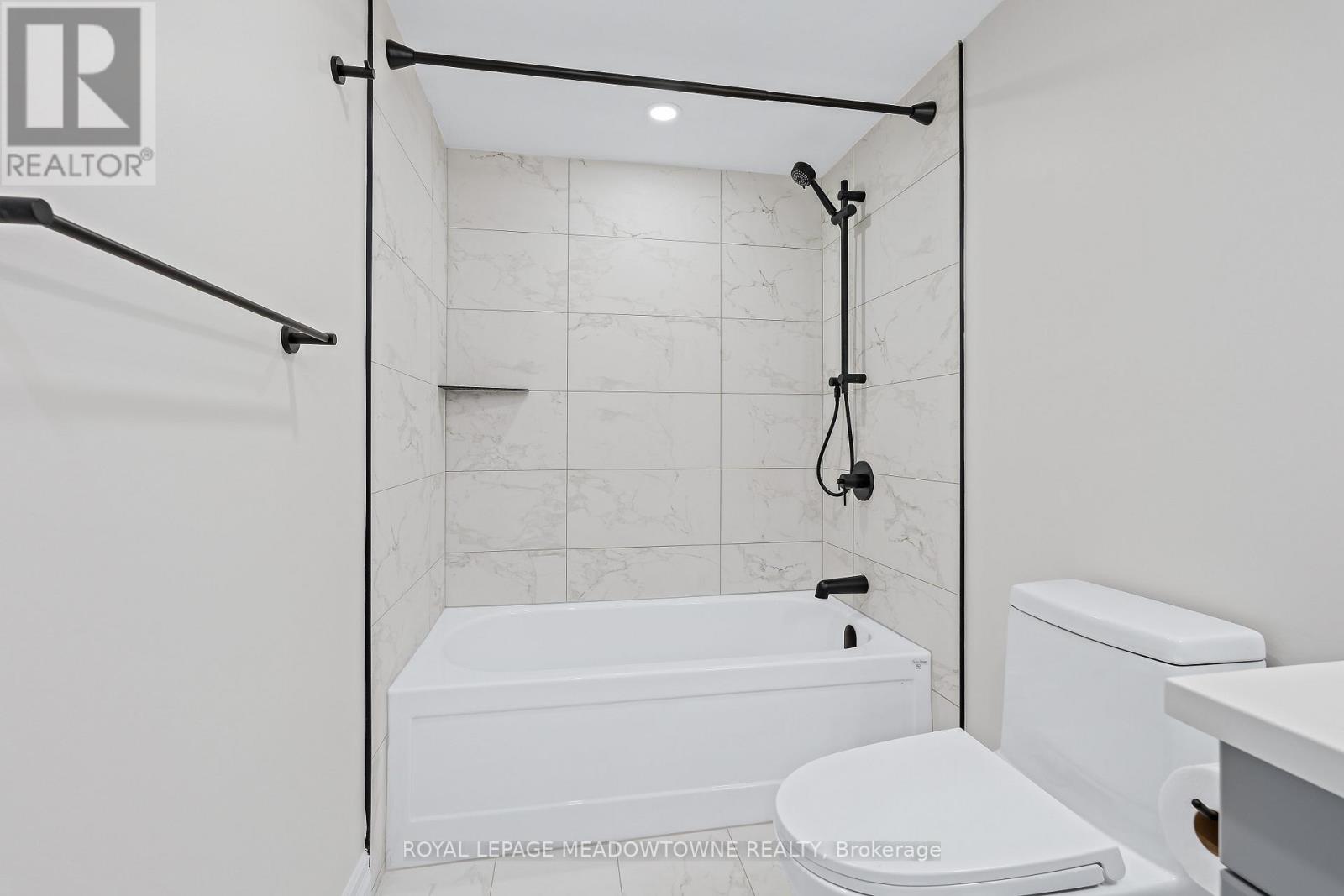 506 - 1230 Marlborough Court, Oakville (Cp College Park), Ontario  L6H 3K6 - Photo 21 - W13416104