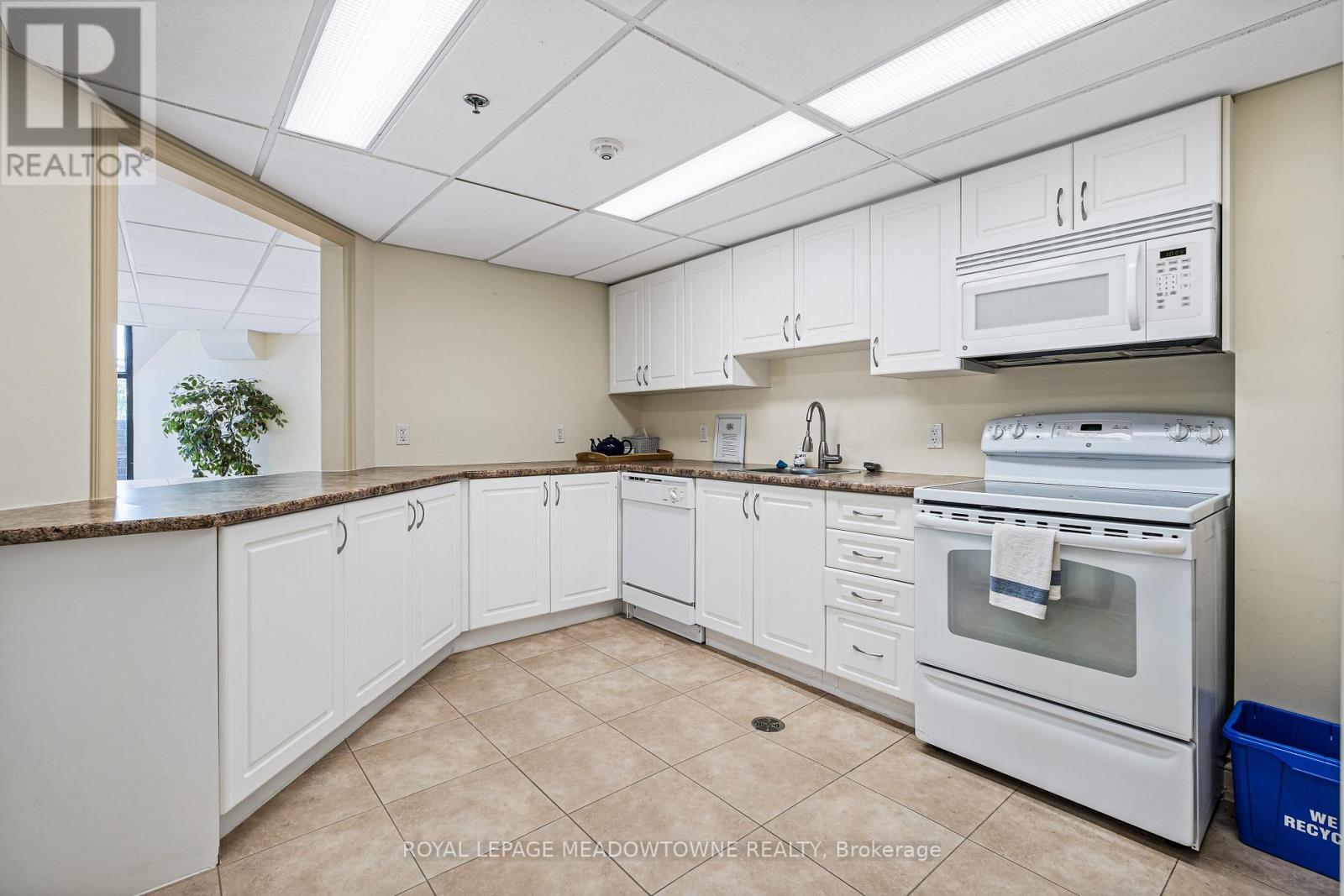 506 - 1230 Marlborough Court, Oakville (Cp College Park), Ontario  L6H 3K6 - Photo 32 - W13416104
