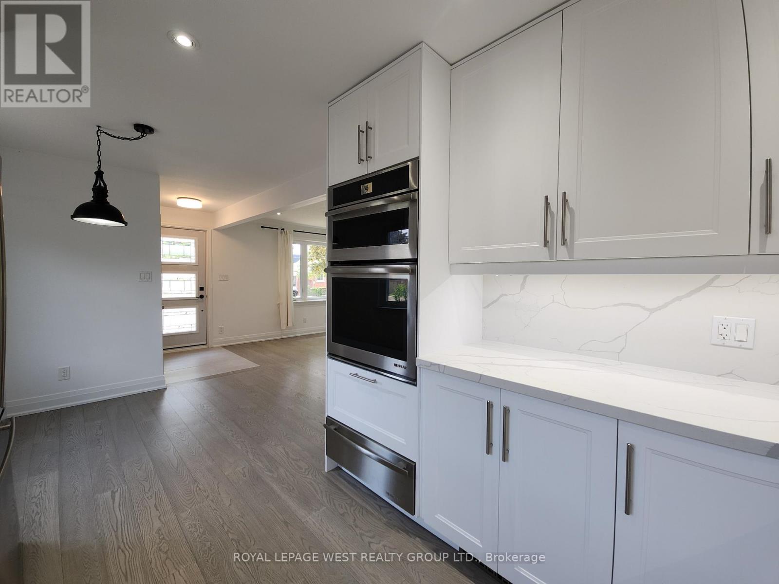 Main Floor - 221 Thirtieth Street, Toronto, Ontario  M8W 3C9 - Photo 13 - W13416112