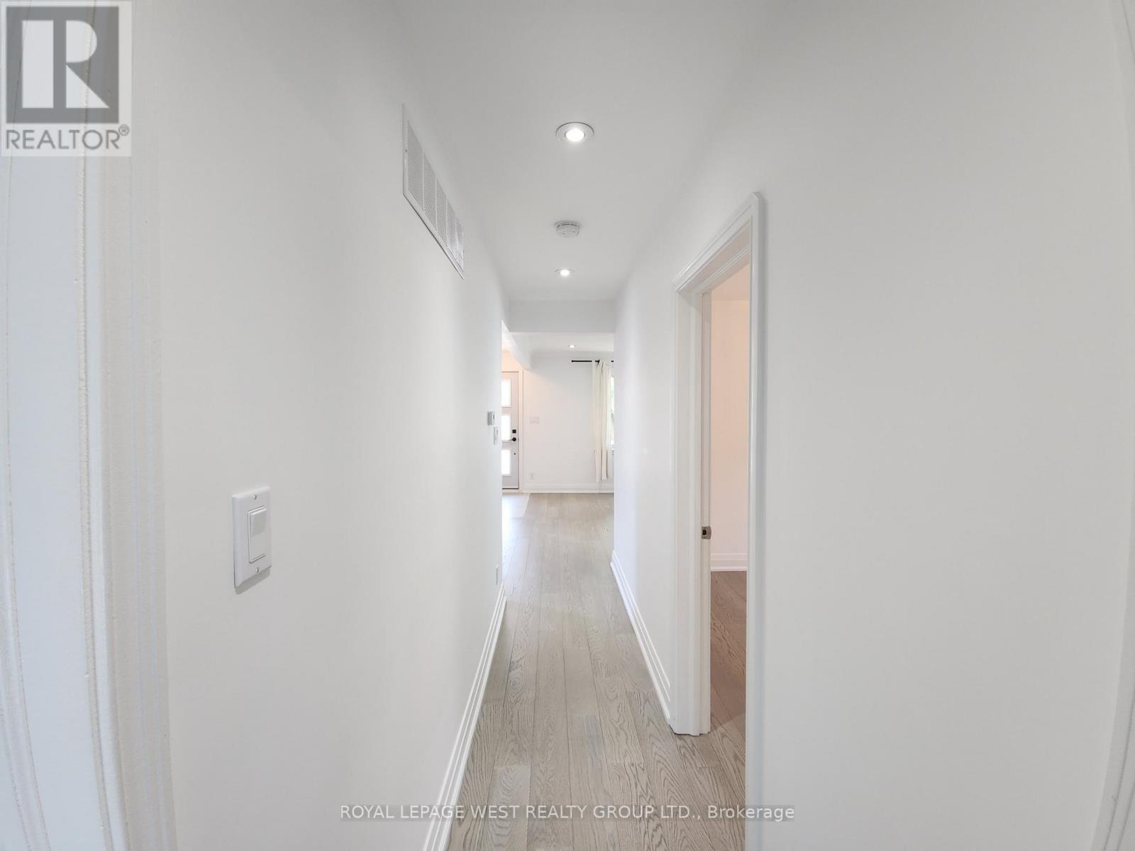 Main Floor - 221 Thirtieth Street, Toronto, Ontario  M8W 3C9 - Photo 28 - W13416112