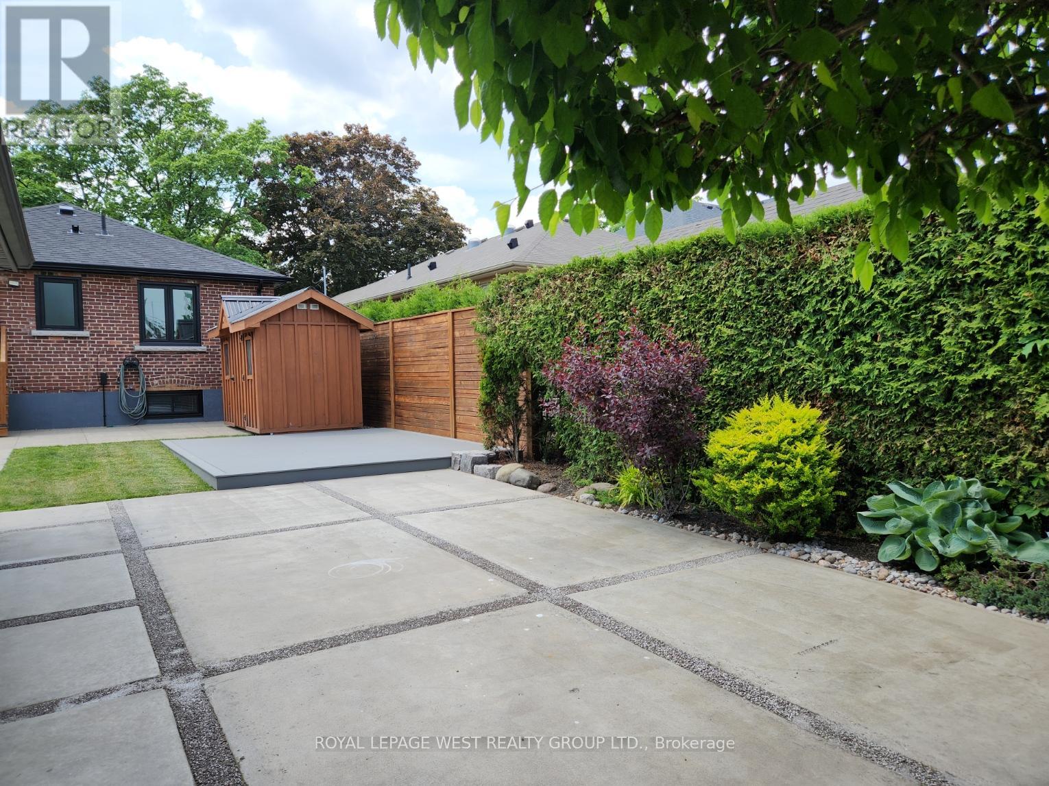 Main Floor - 221 Thirtieth Street, Toronto, Ontario  M8W 3C9 - Photo 35 - W13416112