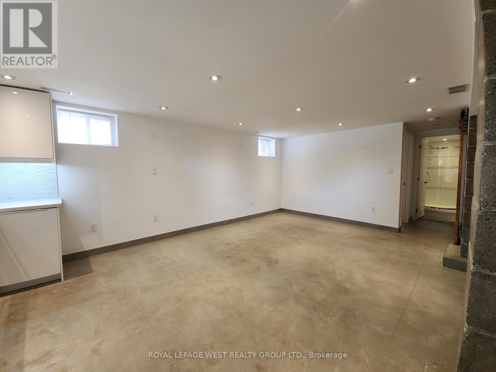 Basement - 221 Thirtieth Street, Toronto (Alderwood), Ontario  M8W 3C9 - Photo 3 - W13416126