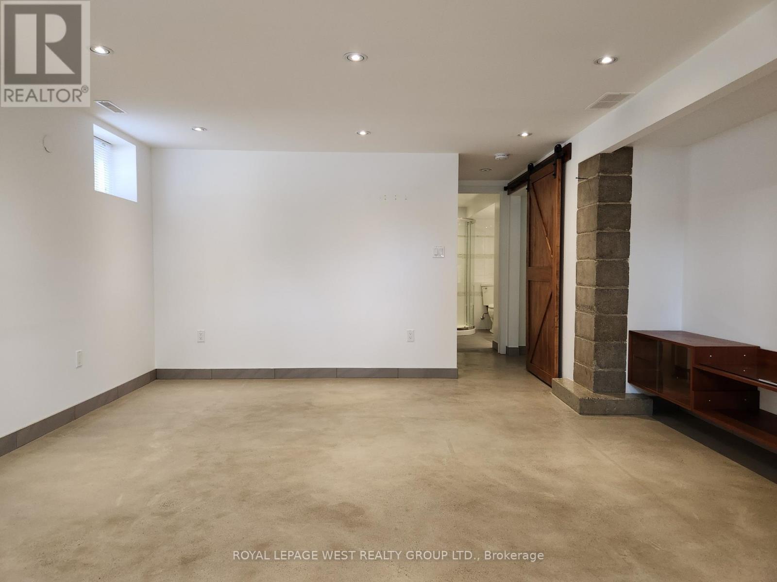 Basement - 221 Thirtieth Street, Toronto (Alderwood), Ontario  M8W 3C9 - Photo 8 - W13416126
