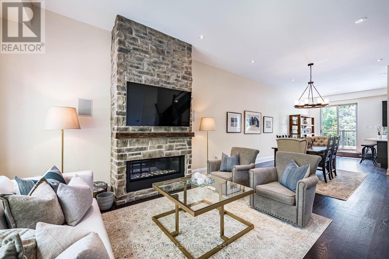 31 James Street, Toronto, Ontario  M8W 1L1 - Photo 4 - W13416174